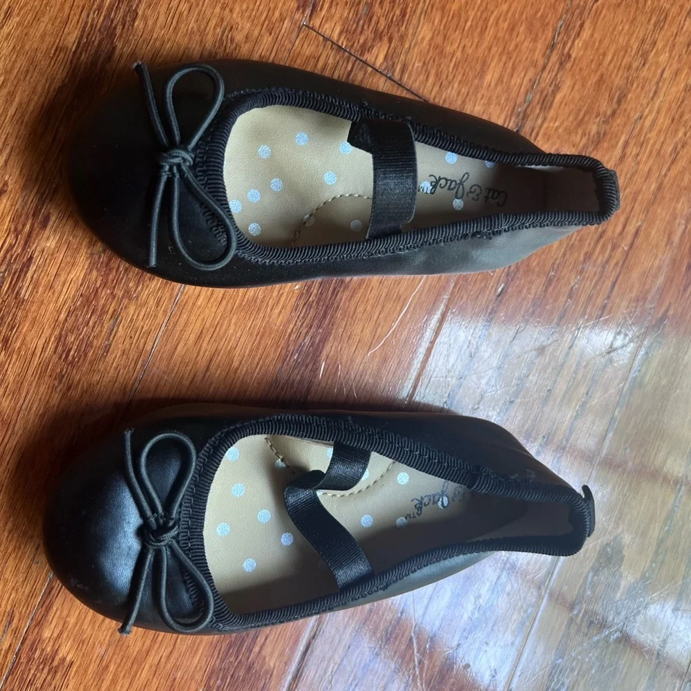 Cat & Jack Black Girls' Mary Jane Ballet Flats with Bow